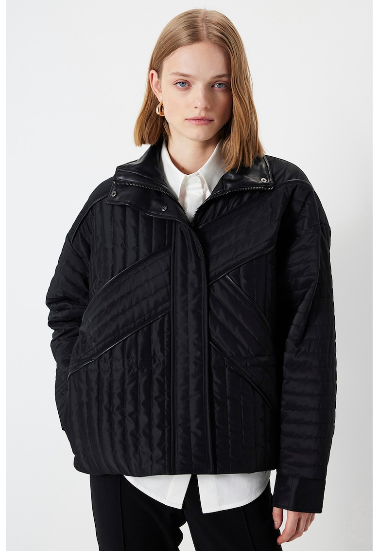 Свободно капитонирано яке Ipekyol