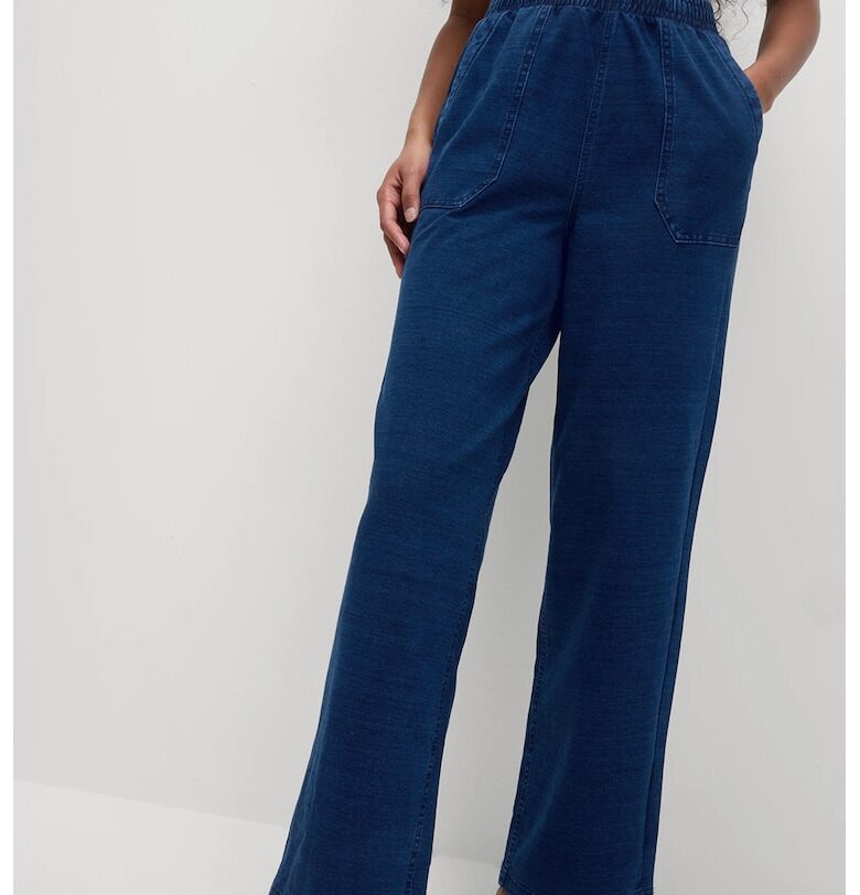 Скосен спортен панталон над глезена Marks  Spencer