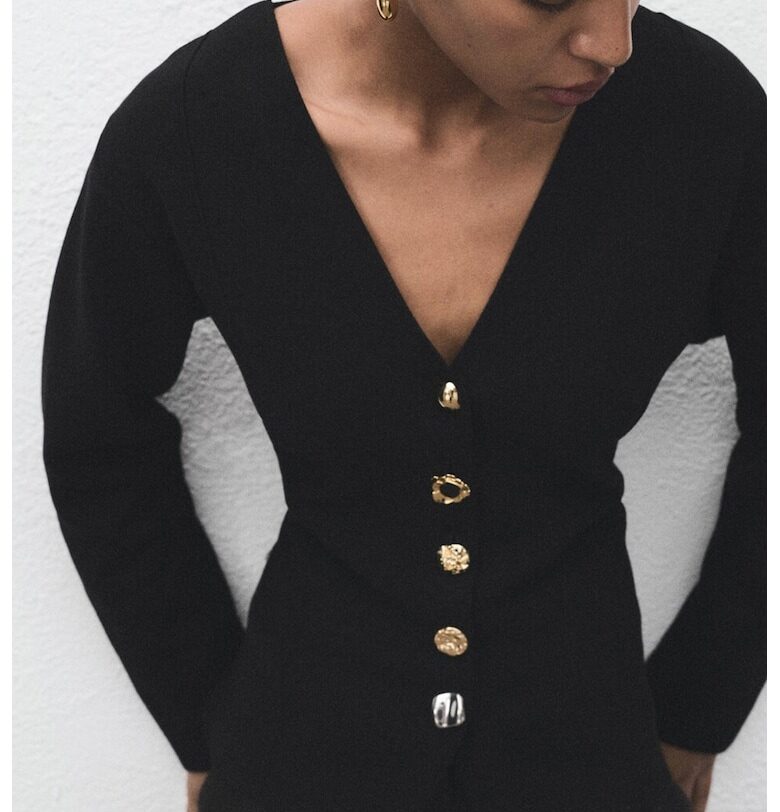 Слим пуловер с шпиц Mango