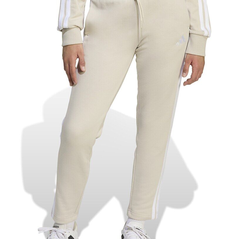 Слим спортен панталон с връзка adidas Sportswear