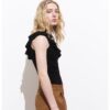 Слим топ с овално деколте Mango