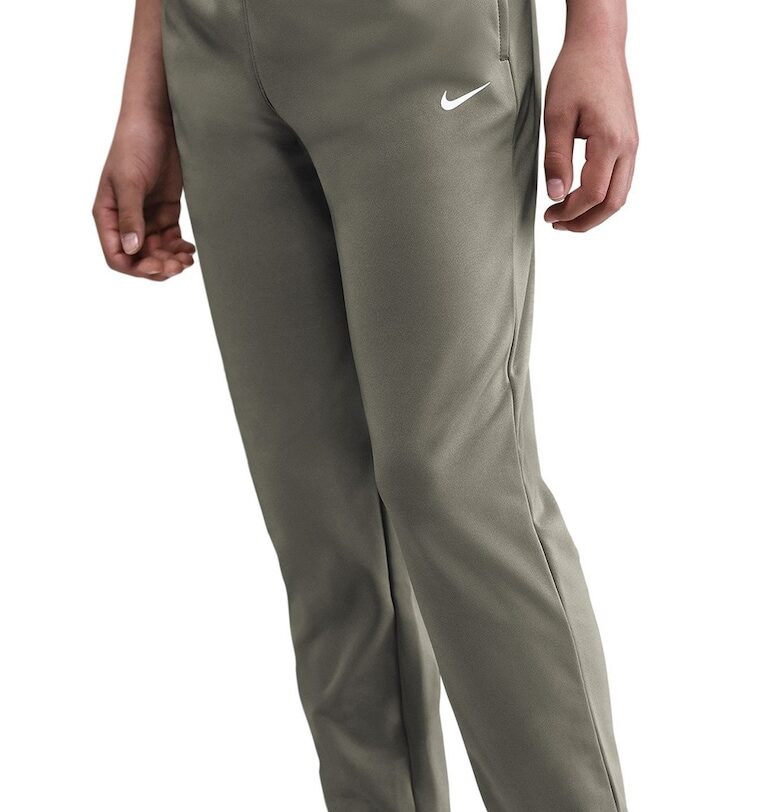 Спортен екип с лого Nike