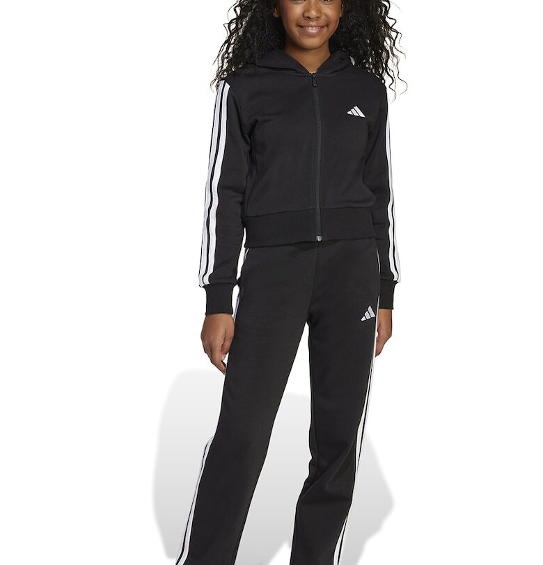 Спортен екип с лого adidas Sportswear