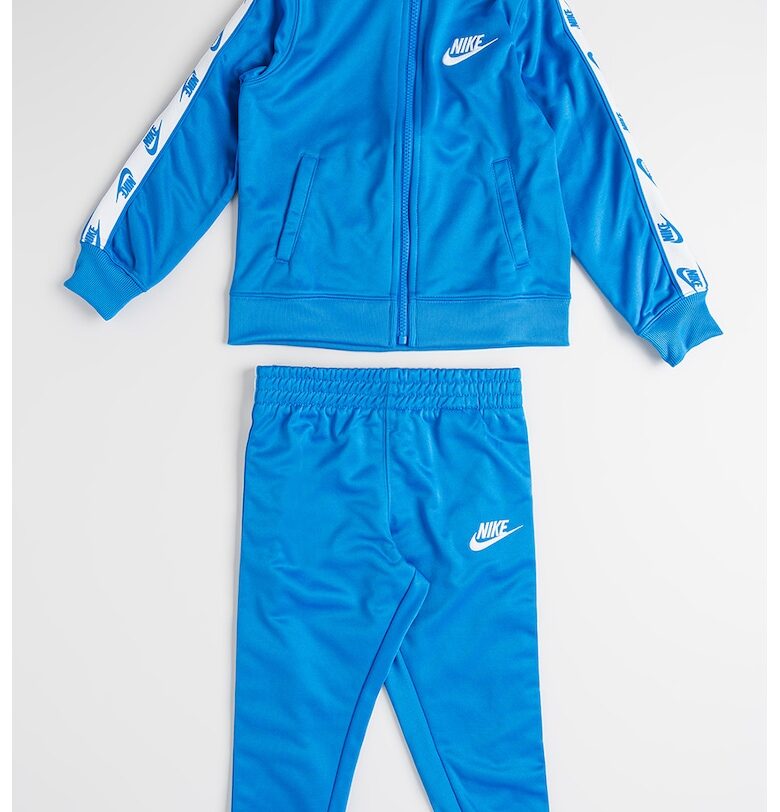 Спортен екип с цип и лого Nike