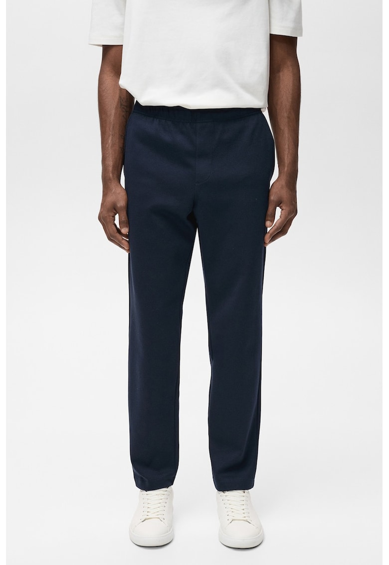 Спортен панталон Essentials с връзка Mango