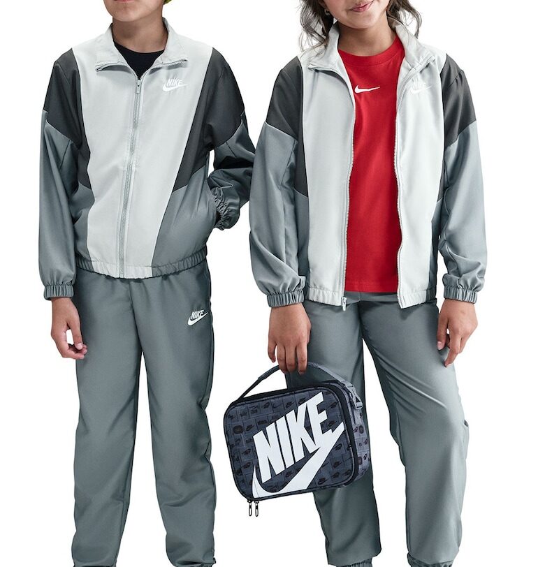 Спортен панталон Sportswear с цип Nike