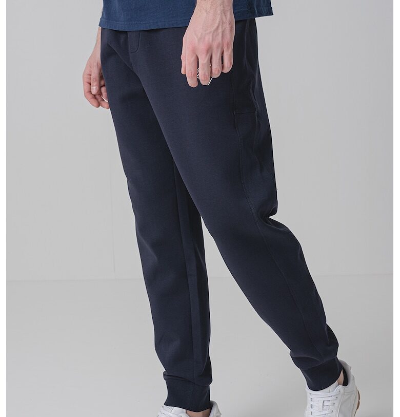 Спортен панталон с връзка ARMANI EXCHANGE