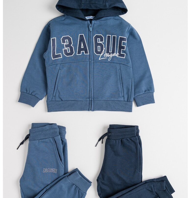 Спортен панталон с надписи и худи с цип - 3 части Mayoral