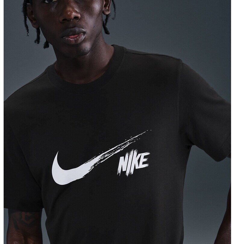 Спортна тениска с Dri-FIT Nike