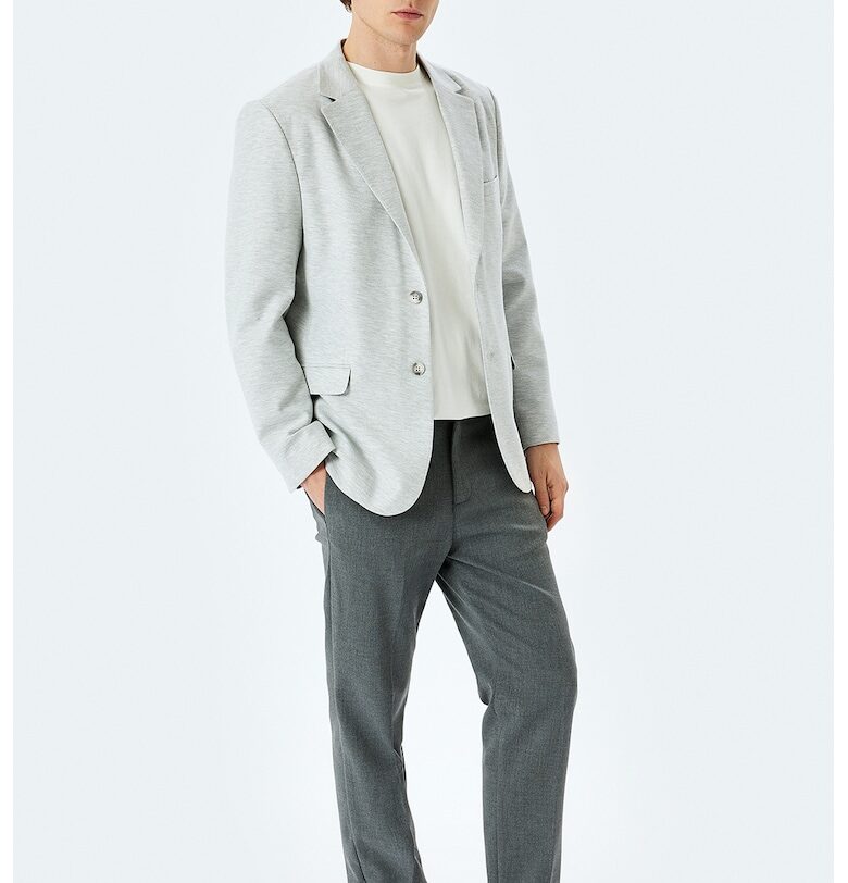 Спортно-елегантно сако с копчета на маншетите KOTON