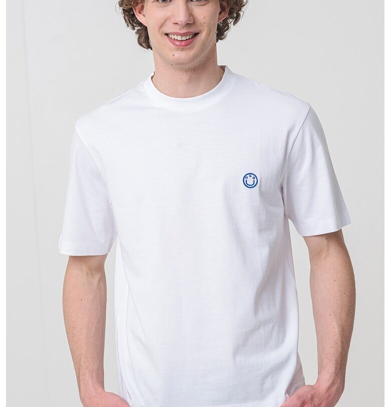 Стандартна тениска Niley с овално деколте HUGO