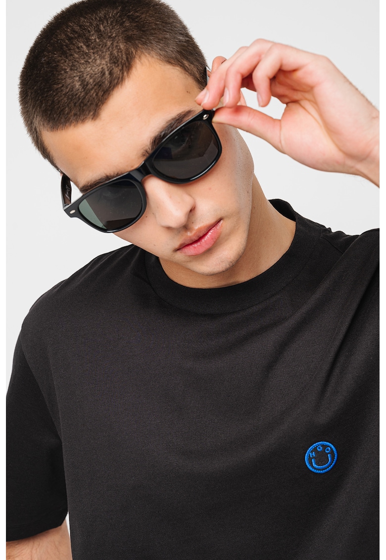 Стандартна тениска Niley с овално деколте HUGO