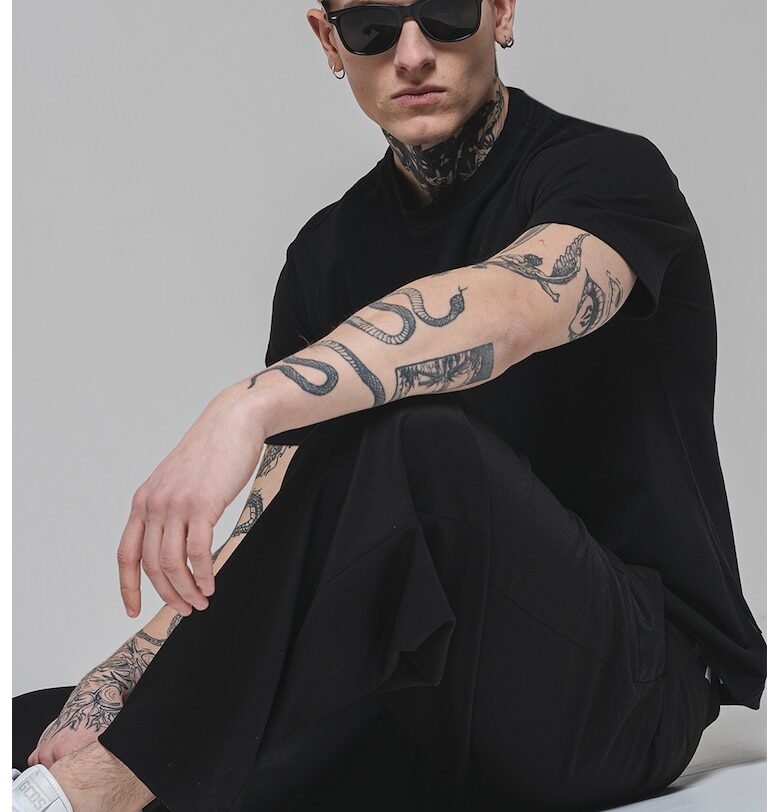 Стандартна тениска с органичен памук CALVIN KLEIN