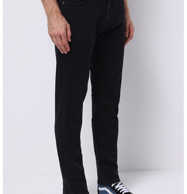 Стандартни дънки с 5 джоба COLINS