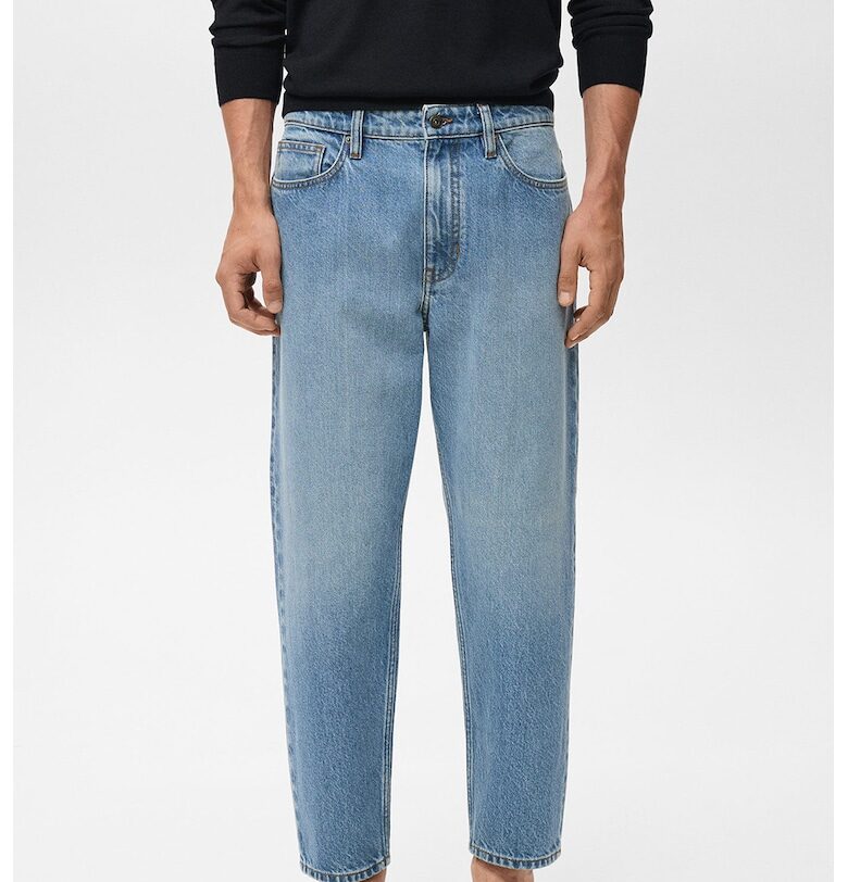 Стандартни дънки със средновисока талия Mango