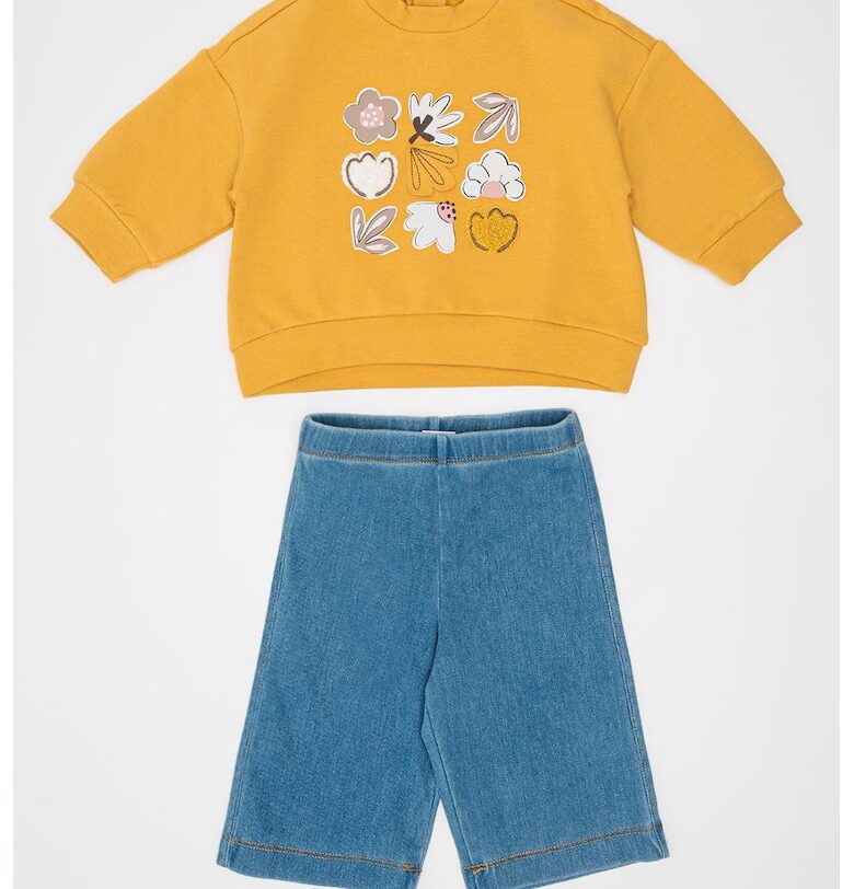 Суитшърт и дънки с широк крачол Mayoral