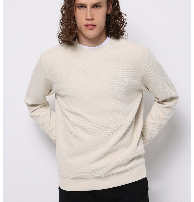 Суитшърт с бродерия COLINS