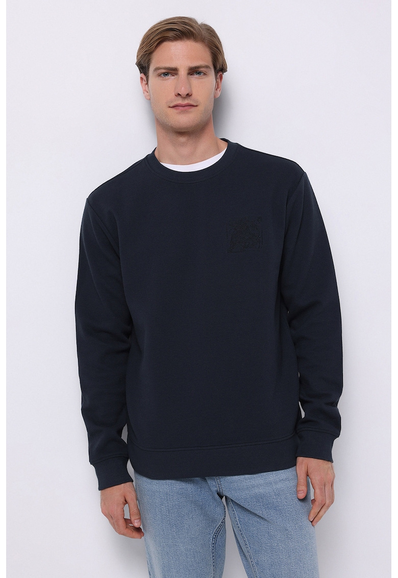 Суитшърт с бродерия COLINS