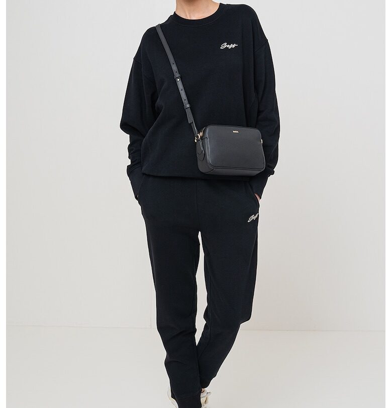 Суитшърт с бродирано лого BOSS