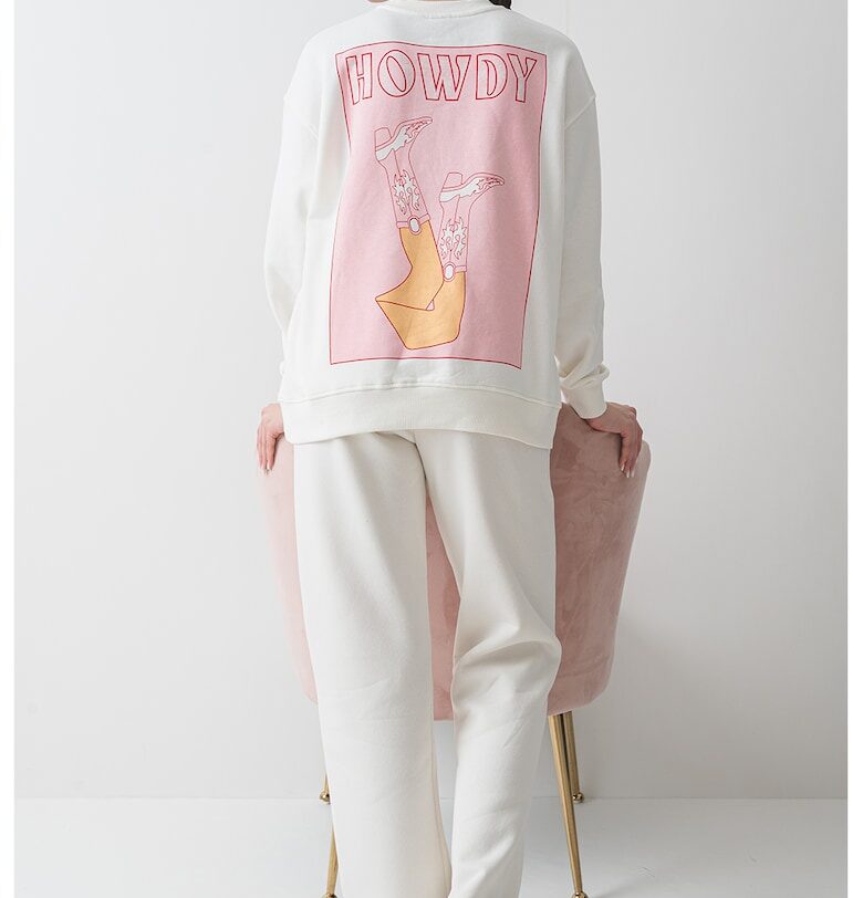 Суитшърт с принт Pieces