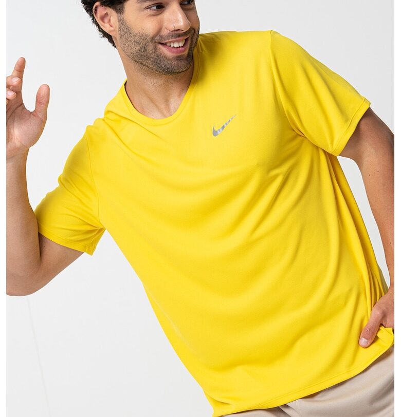 Тениска за бягане Miler с Dri-FIT Nike