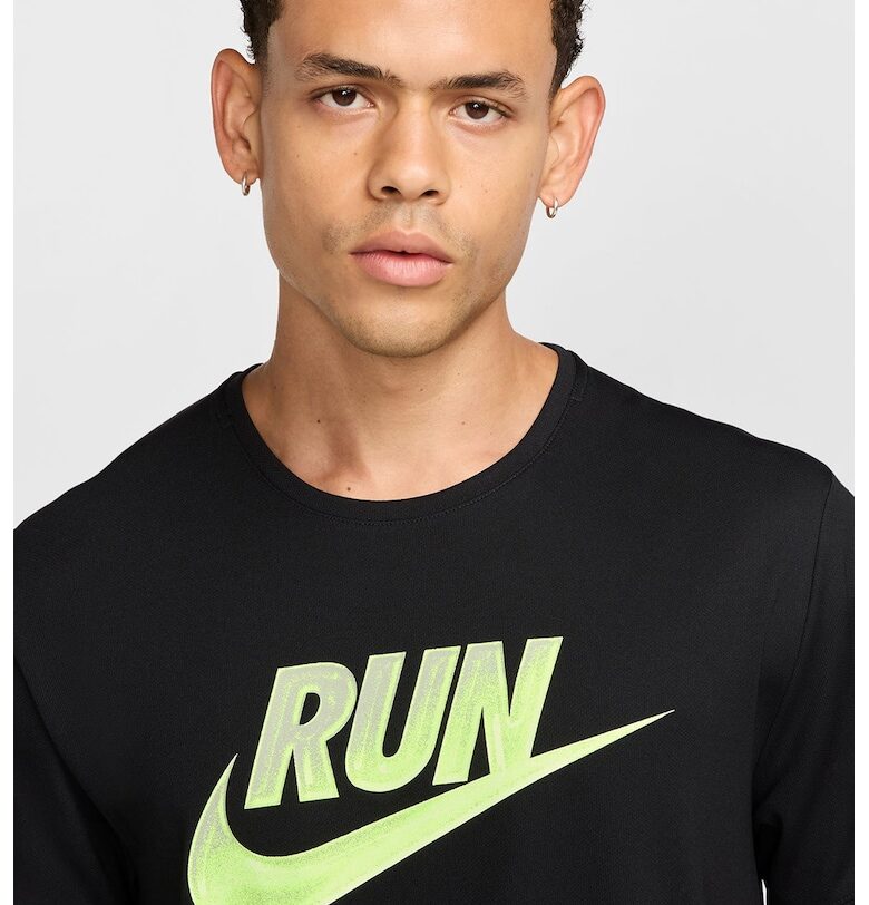 Тениска за бягане с лого Nike