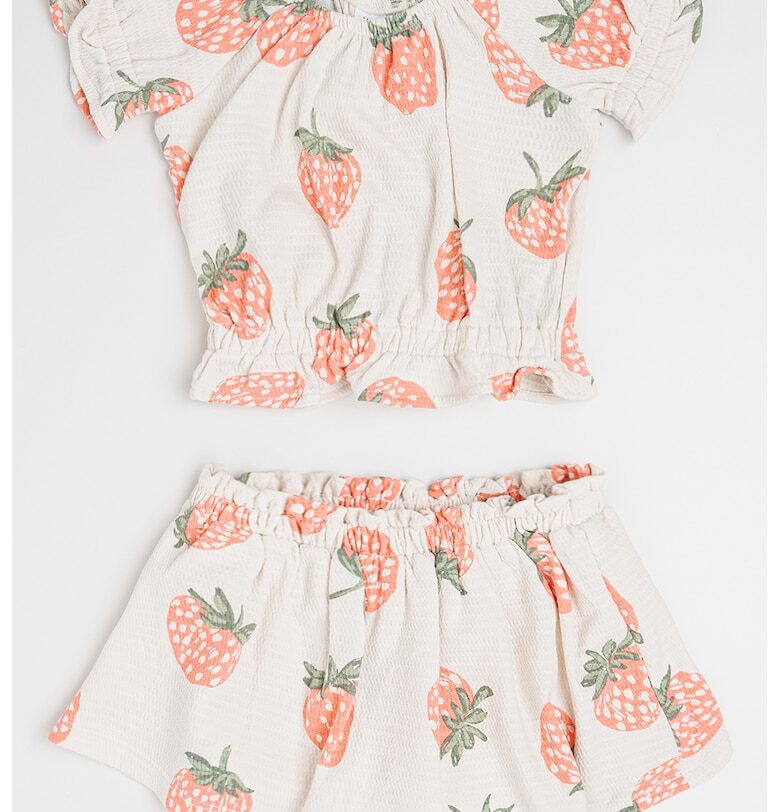 Тениска и скорт GAP