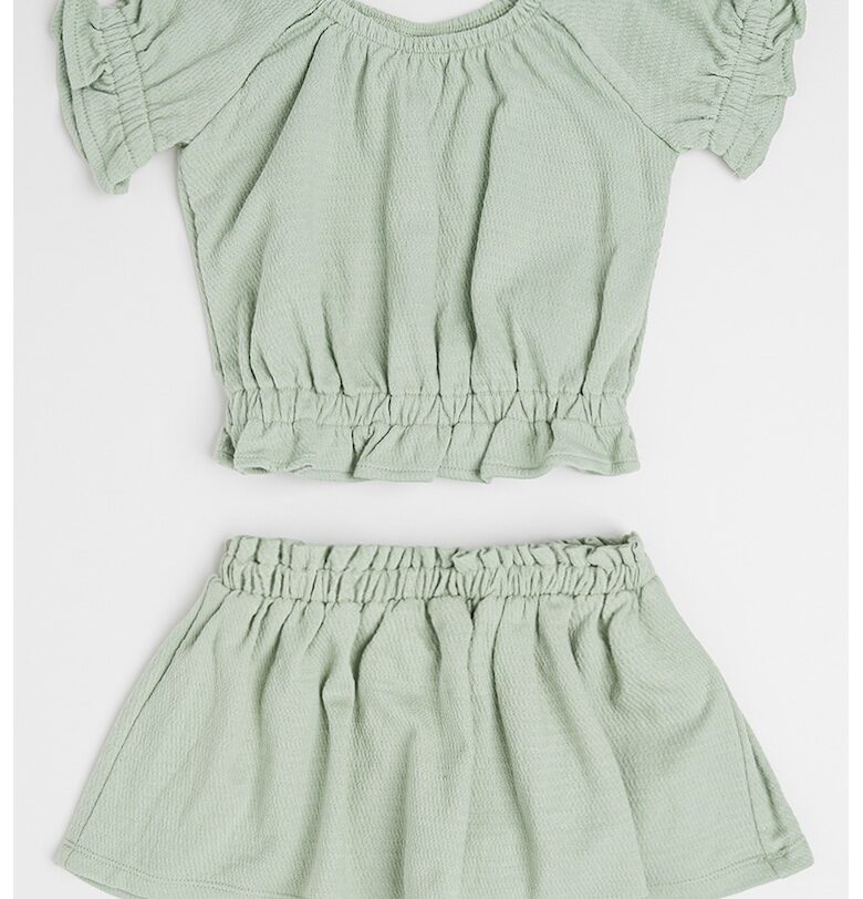 Тениска и скорт GAP