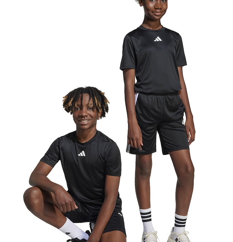Тениска и шорти adidas Sportswear