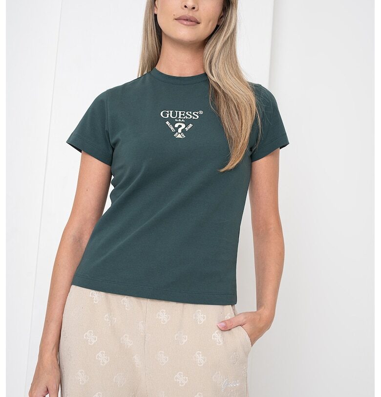 Тениска с бродирано лого GUESS
