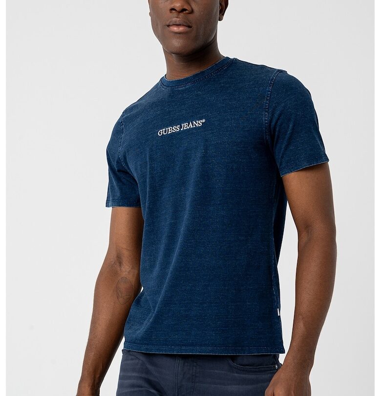 Тениска с бродирано лого GUESS JEANS
