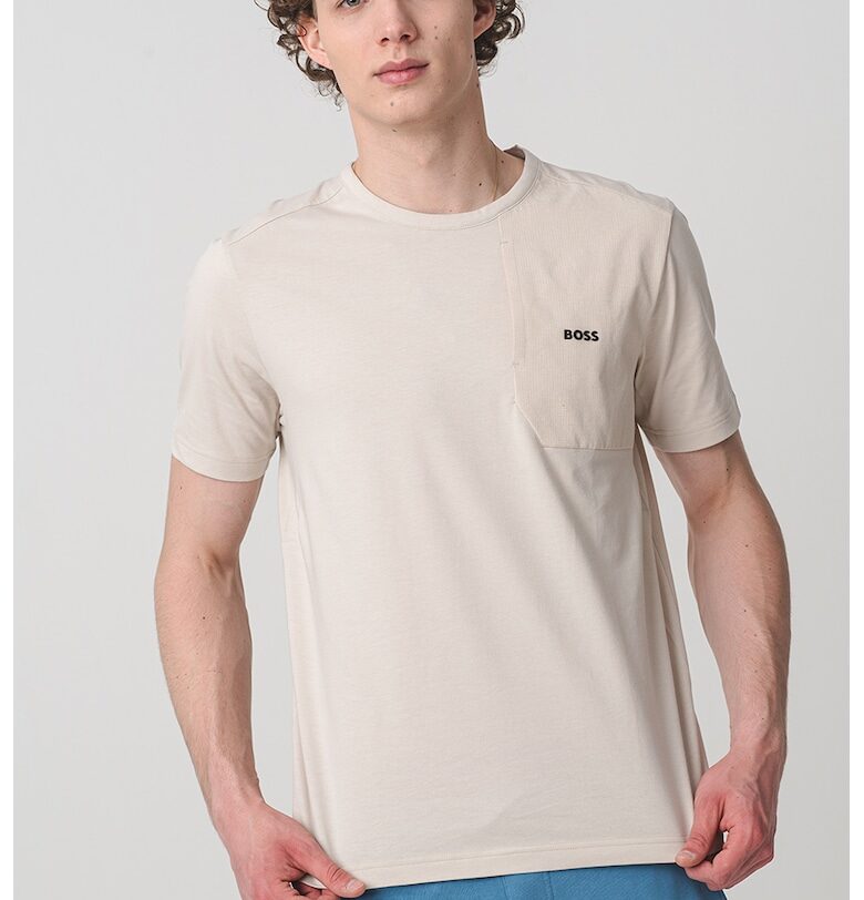 Тениска с джоб на гърдите BOSS