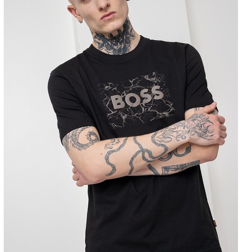 Тениска с лого BOSS