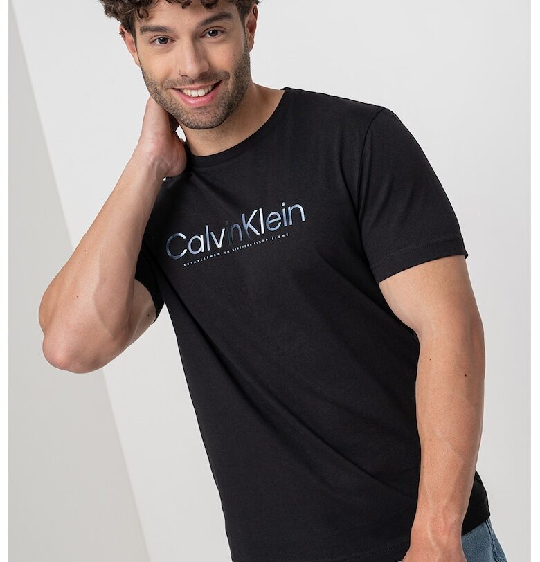 Тениска с лого CALVIN KLEIN