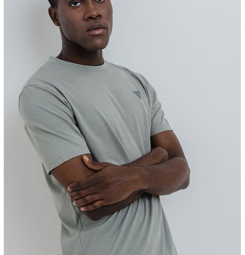 Тениска с модал с овално деколте GUESS