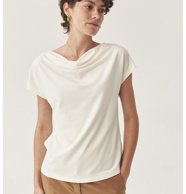 Тениска с модал с овално деколте - Слонова кост - Tatuum