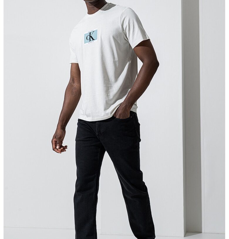 Тениска с овално деколте CALVIN KLEIN