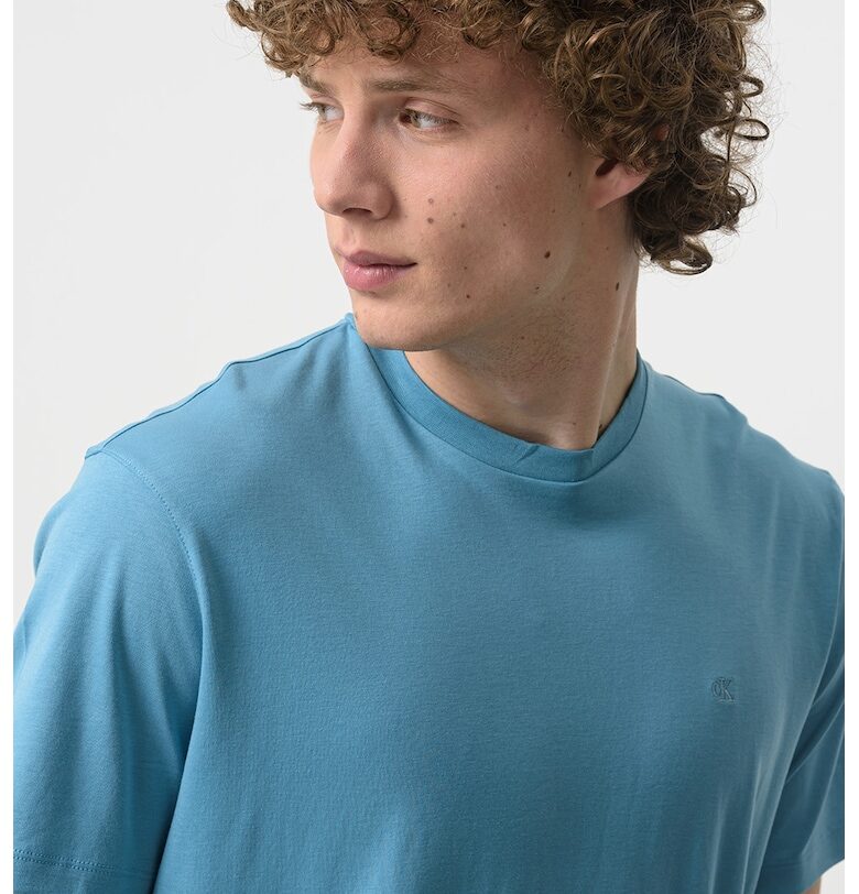 Тениска с овално деколте CALVIN KLEIN