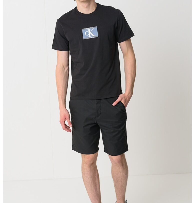Тениска с овално деколте CALVIN KLEIN