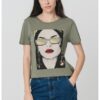 Тениска с овално деколте и графика GUESS
