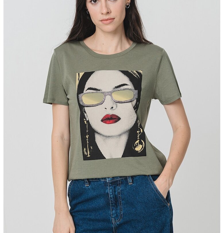 Тениска с овално деколте и графика GUESS