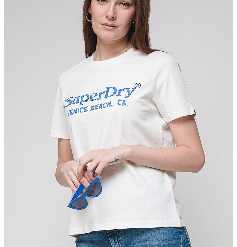 Тениска с овално деколте и декоративни камъни SUPERDRY