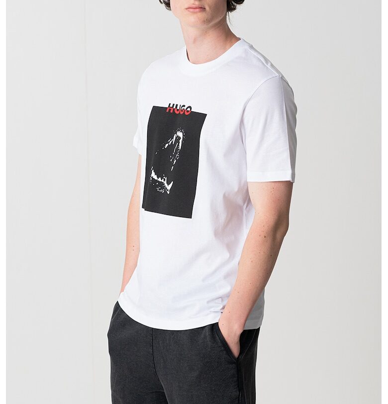 Тениска с овално деколте и лого HUGO