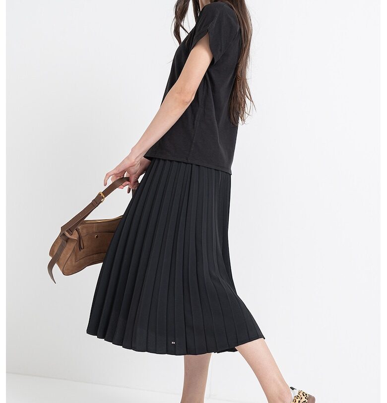 Тениска с овално деколте и лого Tommy Hilfiger