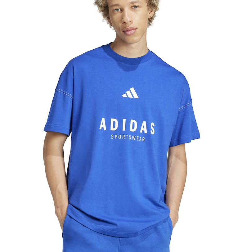 Тениска с овално деколте и лого adidas Sportswear