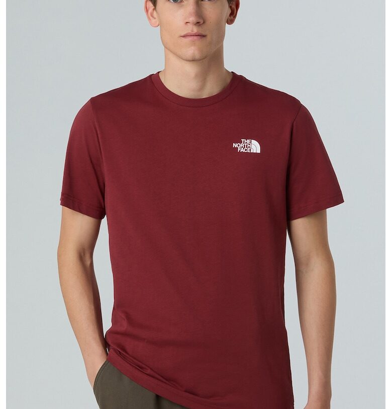 Тениска с овално деколте и лого на гърба The North Face