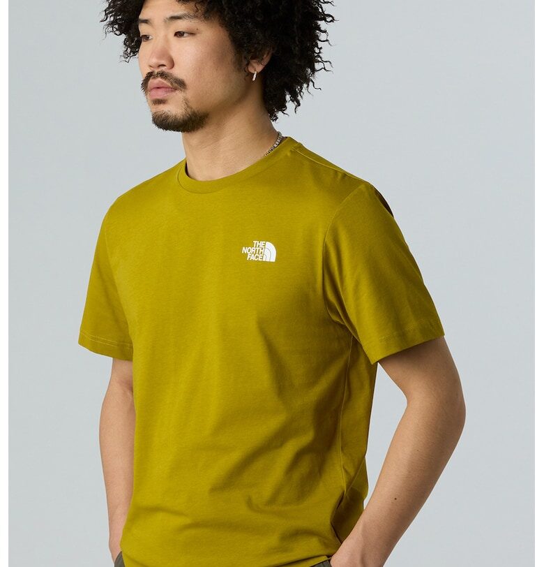 Тениска с овално деколте и лого на гърба The North Face