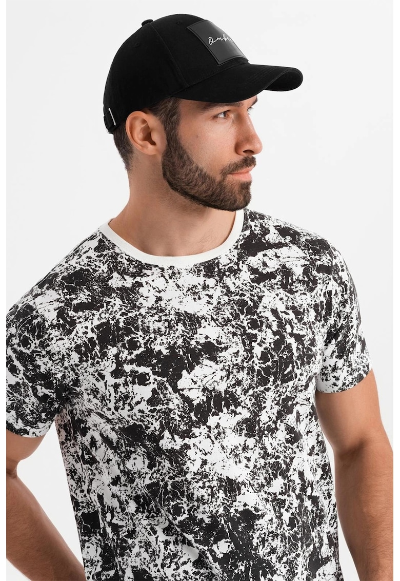 Тениска с овално деколте и принт OMBRE