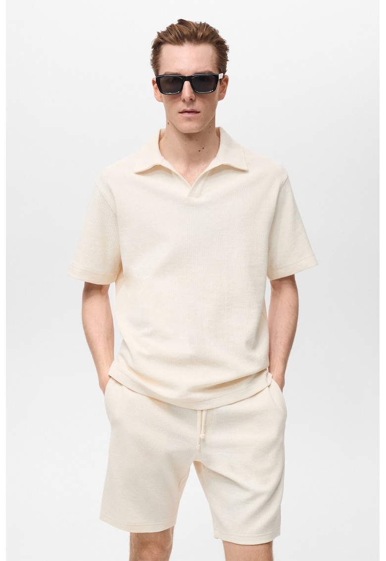 Тениска с памук и яка Mango