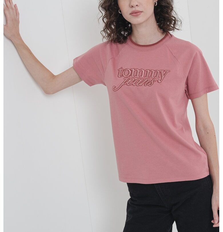 Тениска с памук с бродирано лого Tommy Jeans